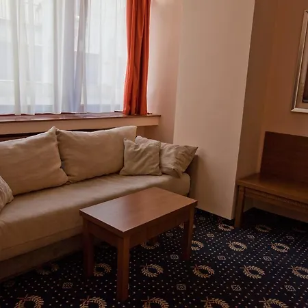 Penzion Gremium بيت ضيافة براتسيلافا