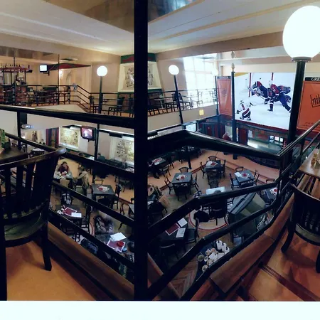 Penzion Gremium بيت ضيافة براتسيلافا