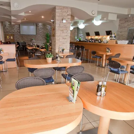 Penzion Gremium 3* ברטיסלאבה