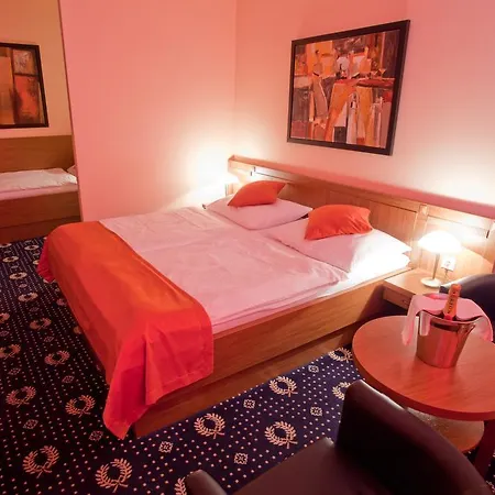 Penzion Gremium ゲストハウス ブラチスラヴァ